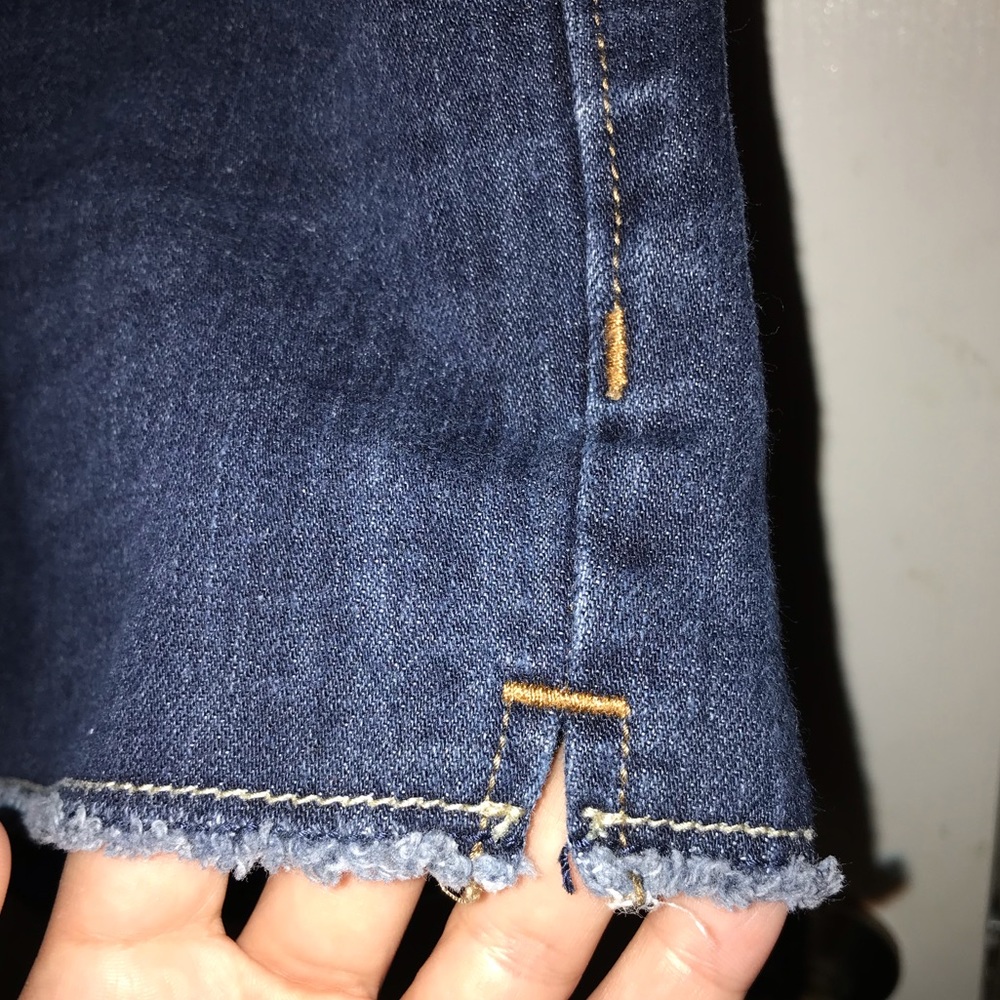 Old Navy Jeans 2 Denim Cutoff Shorts - Picture 4 of 7